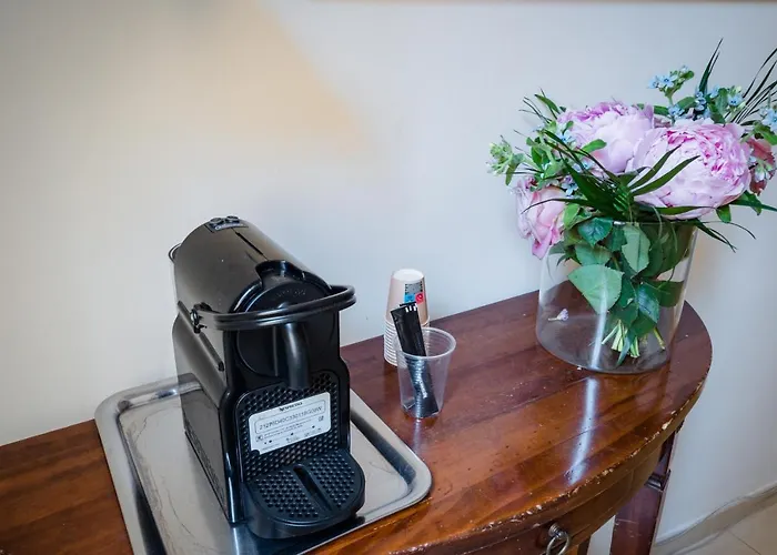 Residenza Due Torri Check In Presso Hotel Centrale Vicolo Cattani 7 Bologne