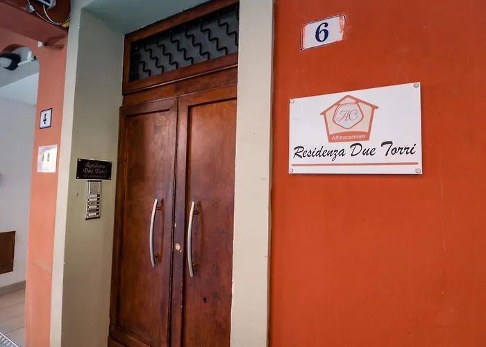 Residenza Due Torri Check In Presso Hotel Centrale Vicolo Cattani 7 Bologne